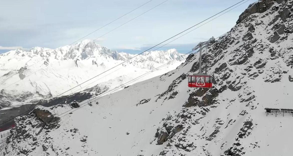 Arc 1950 Appt Luxe 2-4Pers -Skis Aux Pieds-Spa-Piscines Interieure Et Exterieure-Sauna-Hammam Les Arcs  Buitenkant foto
